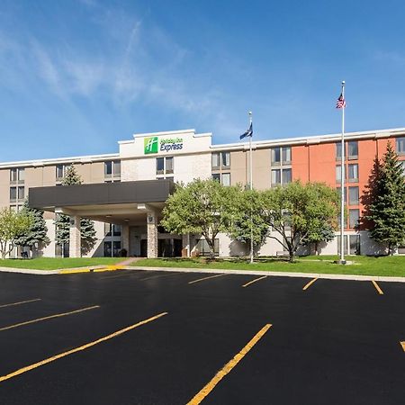 Holiday Inn Express Flint-Campus Area By Ihg Bagian luar foto
