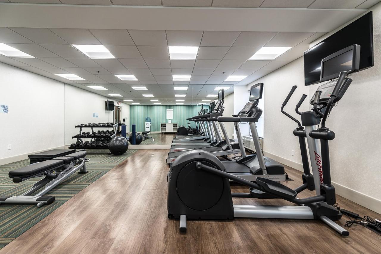 Holiday Inn Express Flint-Campus Area By Ihg Bagian luar foto
