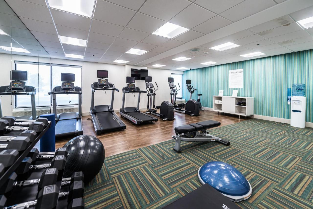 Holiday Inn Express Flint-Campus Area By Ihg Bagian luar foto