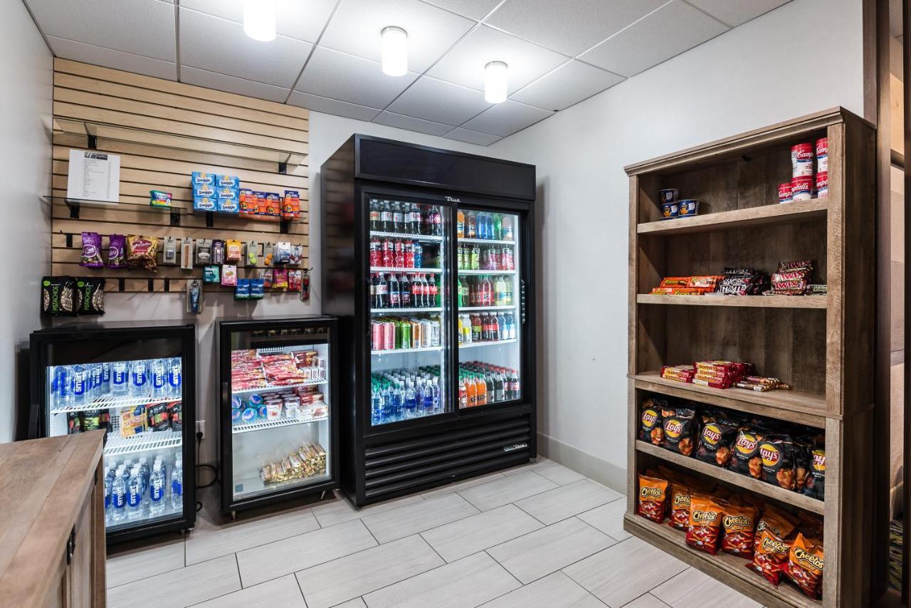 Holiday Inn Express Flint-Campus Area By Ihg Bagian luar foto