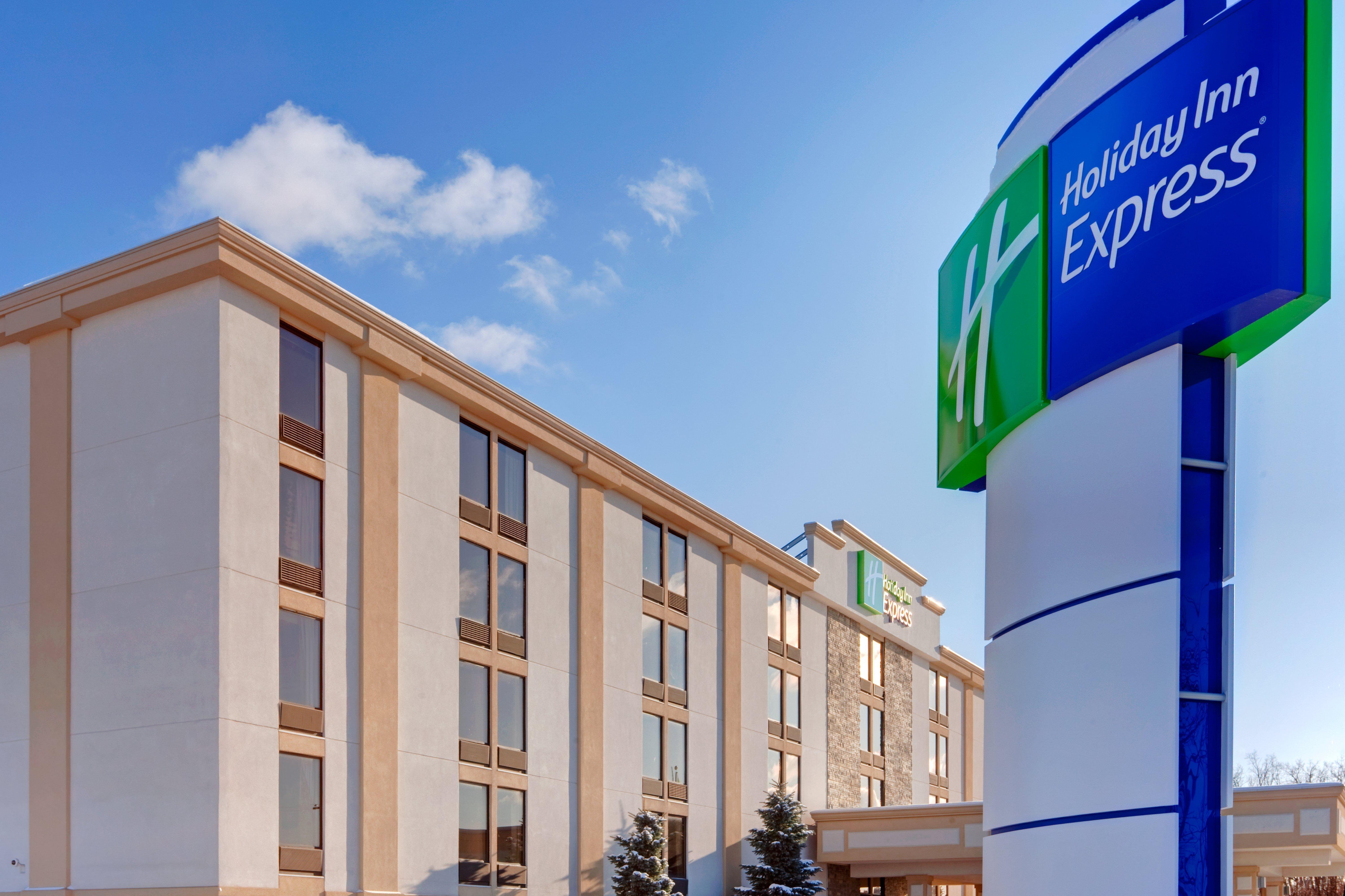 Holiday Inn Express Flint-Campus Area By Ihg Bagian luar foto